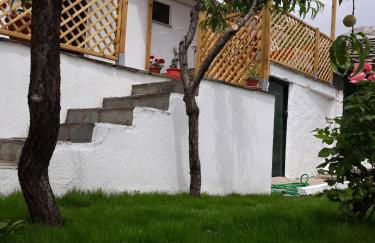 Panthea Residence - Photo 27