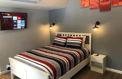 Hockey Themed Room with Wooded Trails - Foto 5