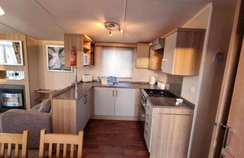 Spacious and modern 3 bedroom Doniford Bay Haven Caravan Park Static Caravan - Photo 4