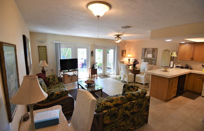 Oasis at John's Pass Madeira Beach - Foto 26