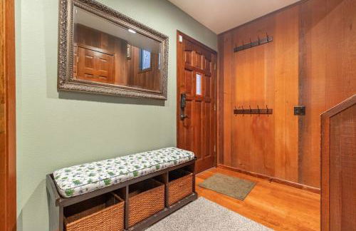 Townhouse Art Gallery in Mammoth's Best Location - Photo 11