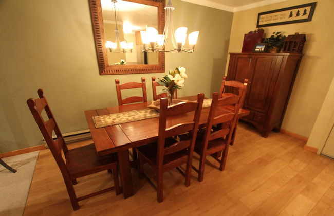 The Summit Condominiums - Foto 7