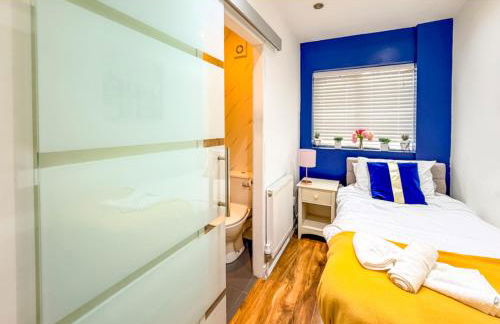 Welcome to Northview House Stylish 4 Bedroom Home in Southend by Jesswood Properties Contractors Corporates Relocation Stays Long Stays Welcome - Foto 11