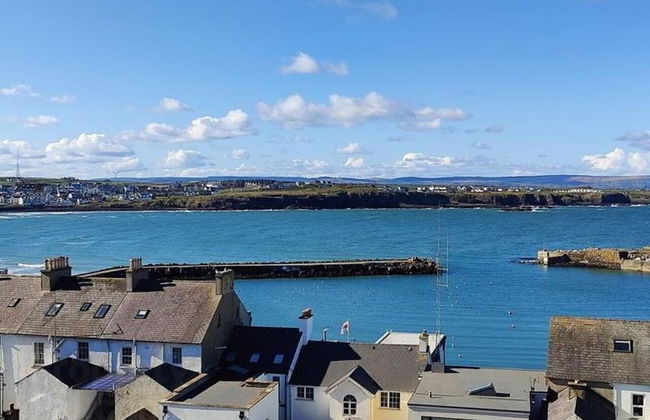 Portrush Penthouse Stunning Harbour & Atlantic Views - Photo 1