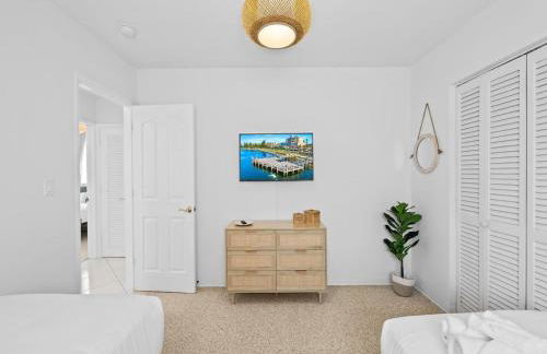 Sunshine Retreat I Waterfront I Pool I Paddle Boards I Bikes - Foto 35