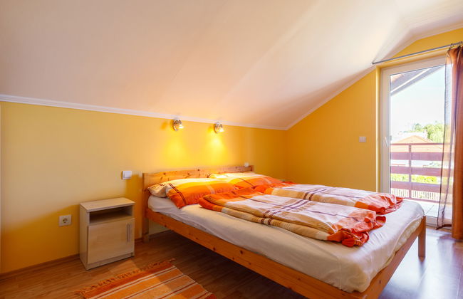 5 bedroom House in Balatonfenyves with garden and terrace - Photo 13