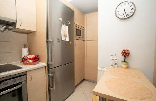 Maria's Airport Apartment, 4' metro, 10' airport, 15' beach, 40' city center - Foto 37