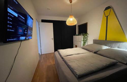 Checkpoint Charlie Apartment - Photo 18