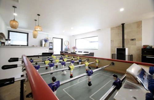 VILLA SAINTE BAUME Piscine Jacuzzi tout confort - Photo 9