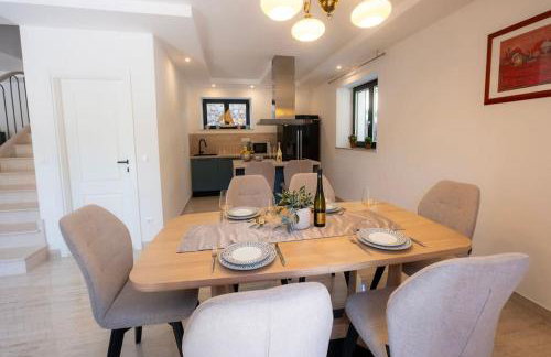 Villa VlaMar - new luxury house - Photo 15