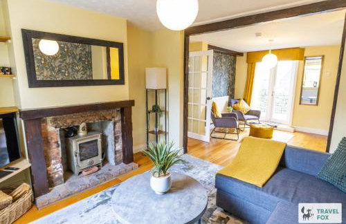 Smithy Bank Cottage - with free parking! - Photo 28