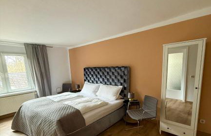 Ferienhaus für Familientreffen mit großem Garten, Parkplätzen - Foto 3