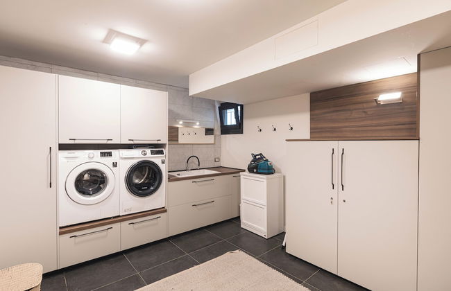 Green and Blue Villa by Wonderful Italy - Photo 38