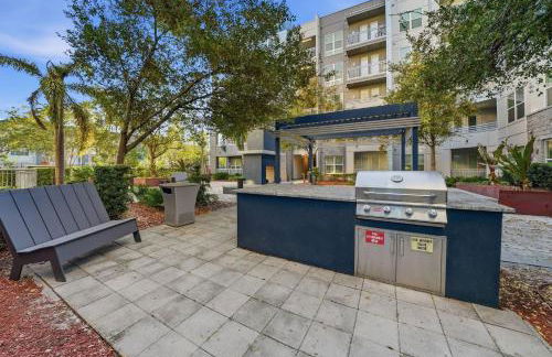 Stylish 2BR w Pool Pet-Friendly Unit #13 - Foto 60