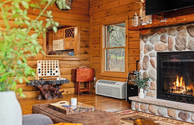 Deer Haven Cabin by Avantstay Waterfront Dock + Firepit - Foto 47