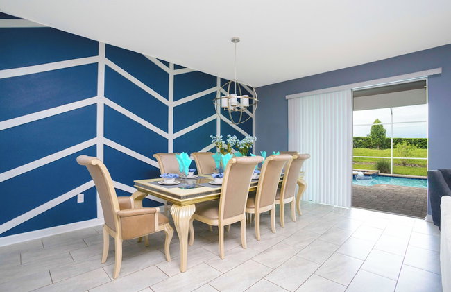 Stunning 9 Bd Single Family w/ Pool @ Champions Gate 1508 - Photo 5