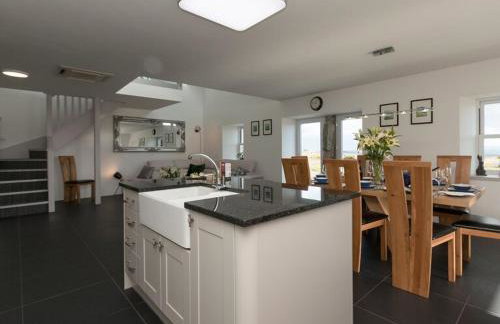 Cot Cottage - Panoramic Views & Hot Tub! - Foto 20