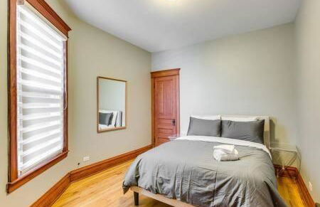 Garage Parking - Vintage Charm - and a Fabulous Location! Easily Enjoy the Best of Chicago! - Foto 11