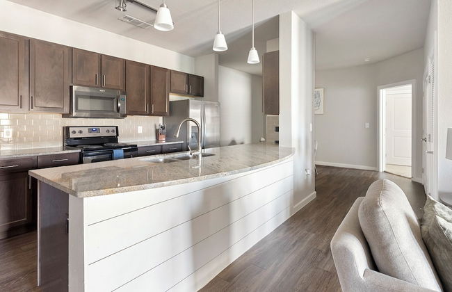 Westpointe Drive Apartments by Landing - Photo 14