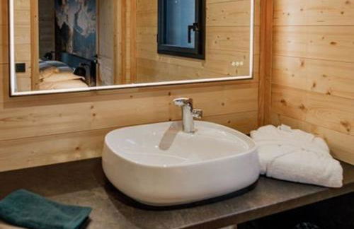 Golf, Bain à Remous, Piscine et Activités Ludiques : Lodge de Luxe pour 4 Adultes + 2 Enfants - FR-1-582-368 - Foto 12