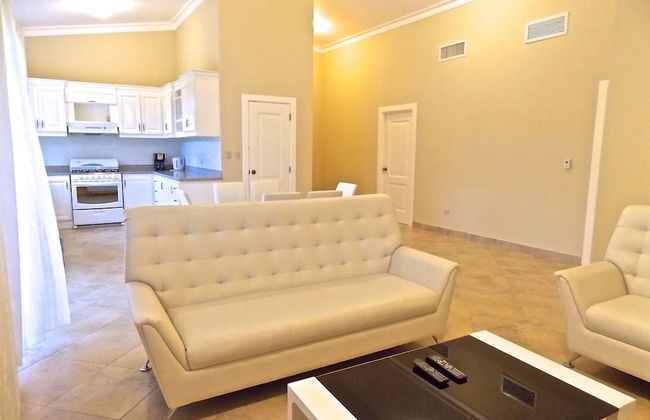 2 Bedroom Townhouse at Ocean Village - Foto 9