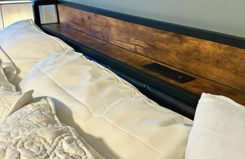 Luxury Masters Rental 5BR 4 Acre Estate Fire Pit Gym 2 Verandas - Foto 7