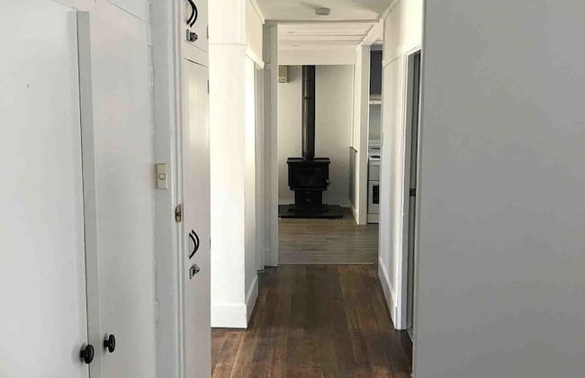 Schoolmasters Digs - Photo 10