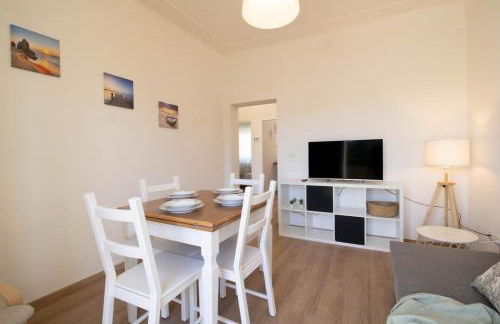 100 meters from the Sea Wi-Fi Center AC Relax Train Station - Foto 2