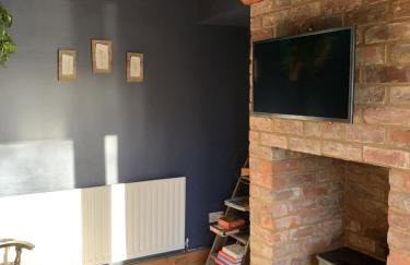 The Bolthole barn with wood-fired hot tub - Foto 7