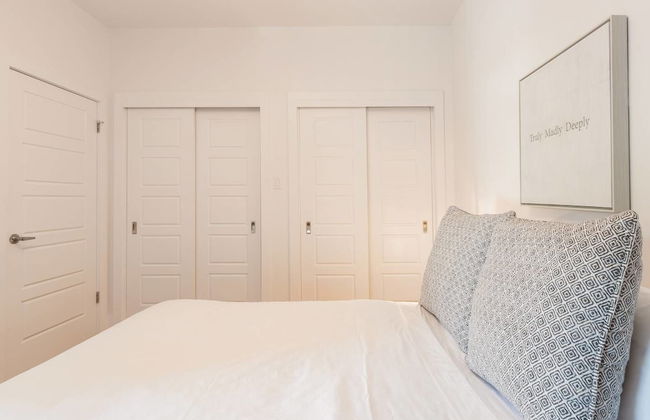 Exquisite Modern Condo in Little Italy - Foto 2