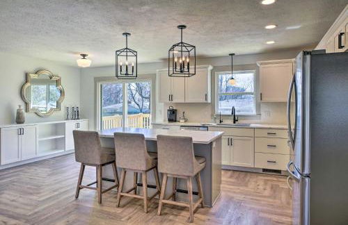 Retreat with Deck about 9 Mi to Downtown Springfield - Foto 8