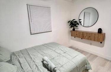 Cozy Little Villa in the Heart of Cocoa POOL HOUSE - Foto 36