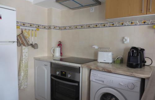 Apartamento com piscina perto da praia - Foto 14