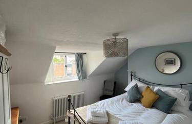 Victorian Escape in Exmouth - Photo 2