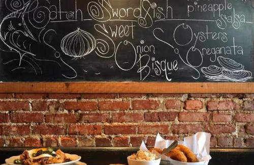 Prime Location 2 BR Oasis with Washer and Dryer - Foto 46