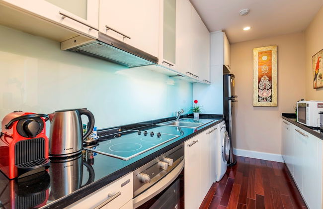 Serviced 2 Bed Scenic Skyvillas - Photo 19