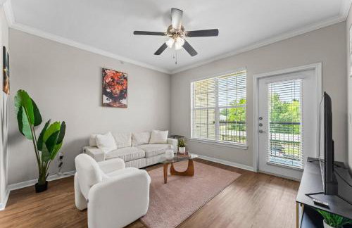 Bright 1BR in Magnolia Near Woodlands Waterway - Foto 3