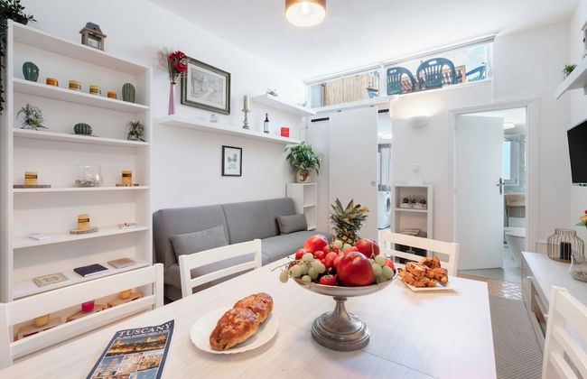 Lucca Old Town Apartment - Photo 15