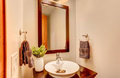 Peaceful Mountian Oasis Firepit, Hot Tub, Sauna! - Foto 13