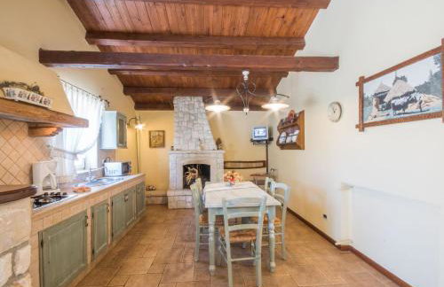 Villa Giovanna, a charming Villa with pool in a beautiful landscaped garden - Foto 38