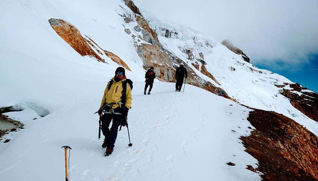 Trekking de 5 días por el Nevado del Huila finalizando en Belalcázar - Foto 3, Un grupo realizando la ruta de trekking
