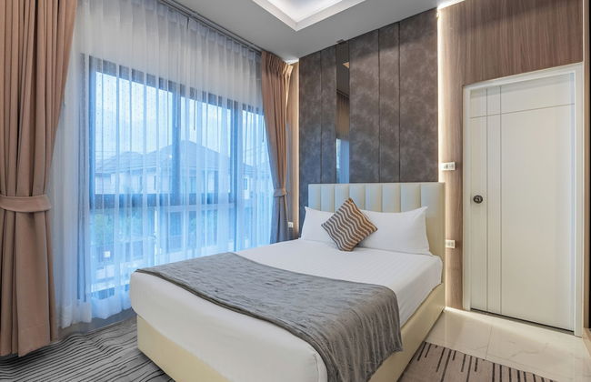 Southern Peak Pool Villa HuayYai Pattaya - Photo 42