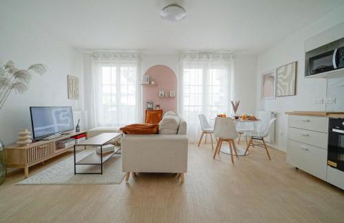 Parking private free - Family cocoon - Quiet - 7 min Tram T5 - Foto 2