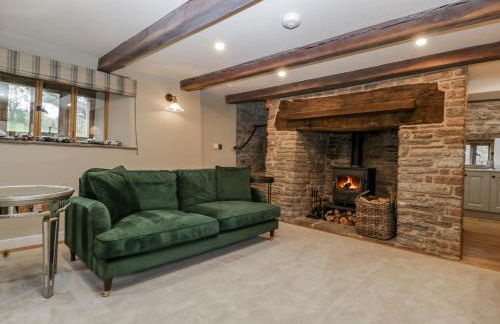 Walnut Cottage - Photo 4