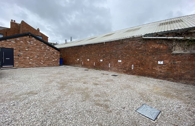 StayCrewe Apartments - Photo 39