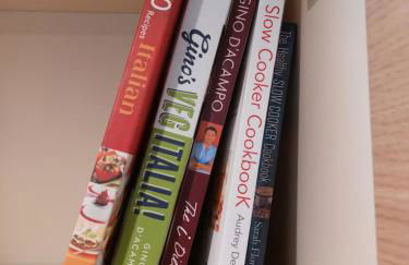 Italian Apartment with Hot Tub - Foto 32