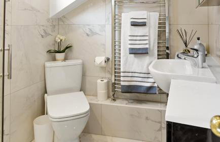 Ultra Central London, Modern Flat in Leafy Street - Foto 16