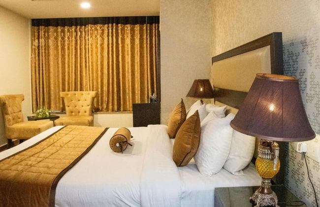 Centaurus Suites - Photo 14