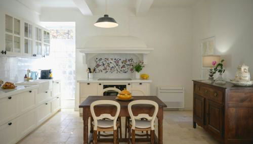 Artist's Villa With Pool Near Aix-En-Provence - Foto 5