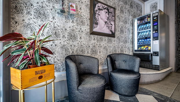 Martelli 6 Suites and Apartments - Foto 4, Recepción